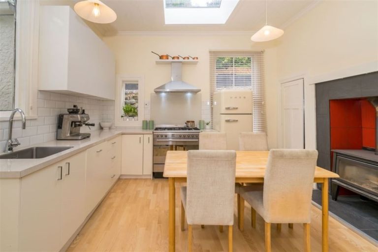 Photo of property in 38 Allandale Road, Saint Clair, Dunedin, 9012