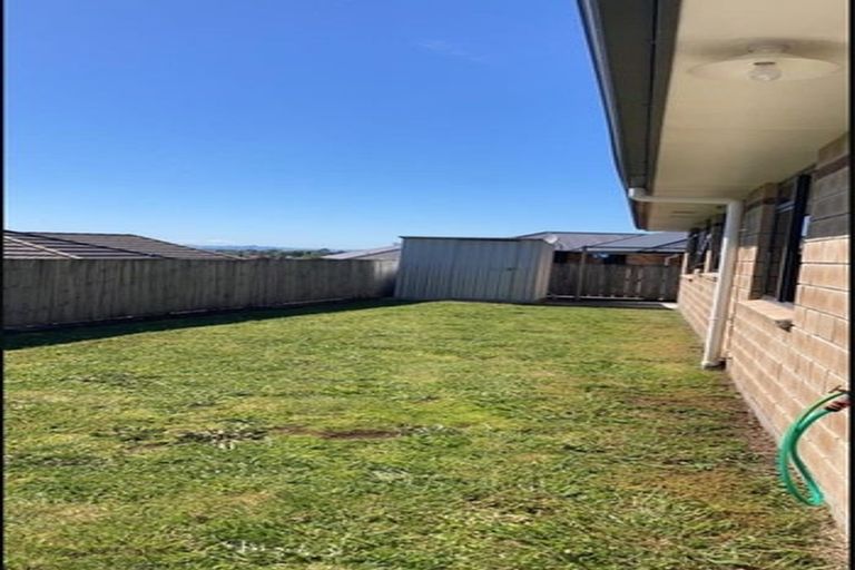 Photo of property in 15 Sinead Court, Grandview Heights, Hamilton, 3200