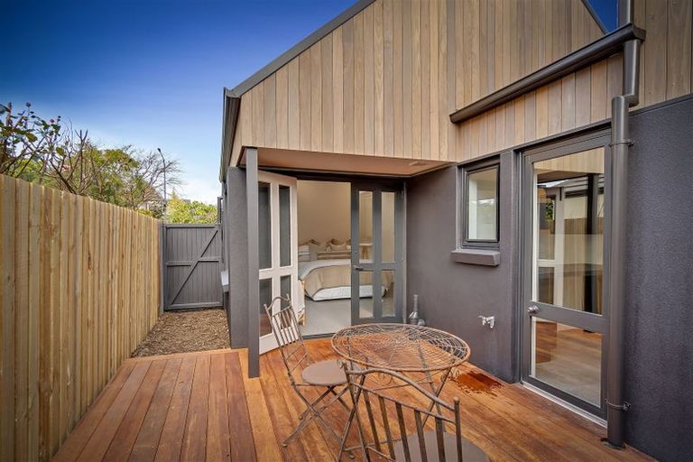 Photo of property in 2/15 Wai-iti Terrace, Burnside, Christchurch, 8053