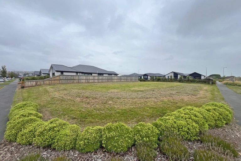 Photo of property in 35 Navarra Road, Halswell, 8025