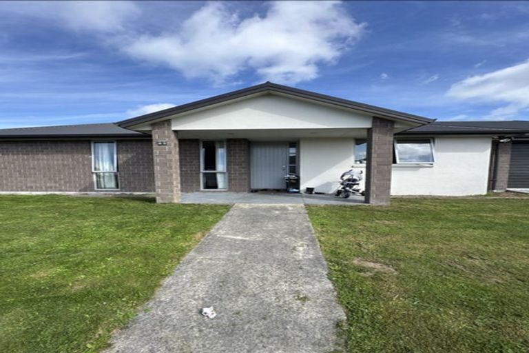 Photo of property in 8 Waltham Place, Rototuna North, Hamilton, 3210