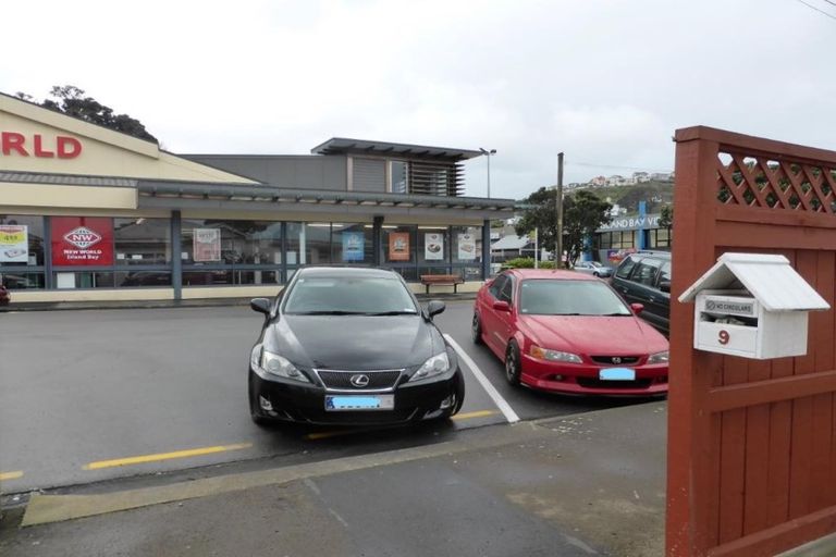 Photo of property in 9 Medway Street, Island Bay, Wellington, 6023