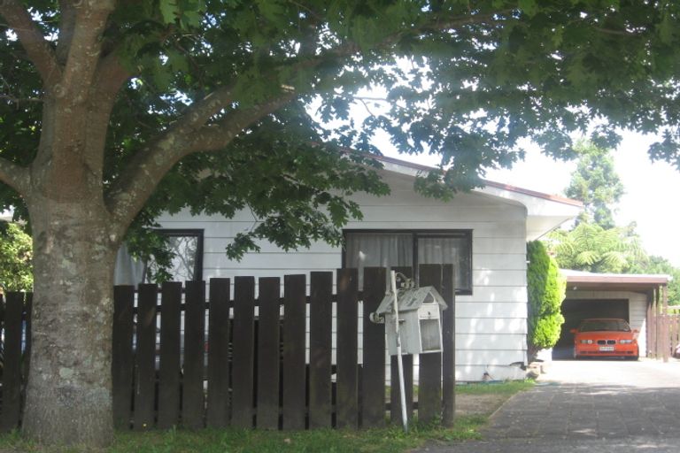 Photo of property in 17 Bishoprick Crescent, Te Puke, 3119