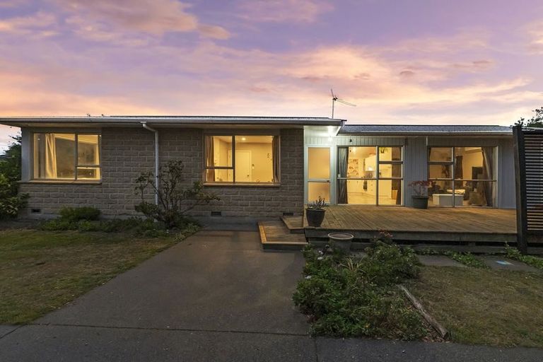 Photo of property in 11 Bayswater Crescent, Bromley, Christchurch, 8062