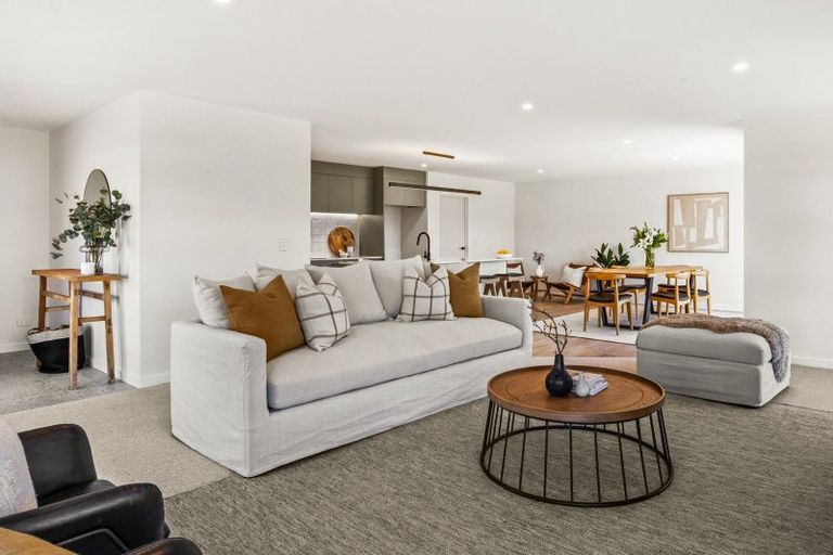 Photo of property in 23 George Yee Place, Taradale, Napier, 4112