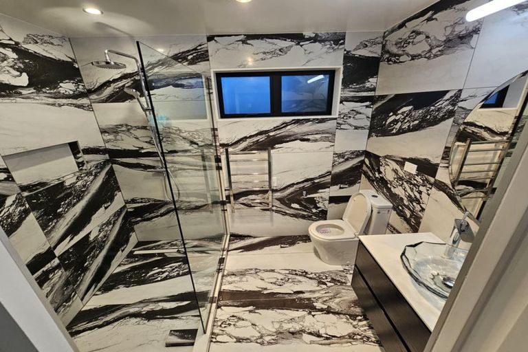 Photo of property in 91 Fairview Avenue, Fairview Heights, Auckland, 0632