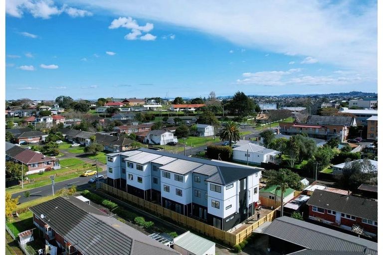 Photo of property in 18b Kings Road, Panmure, Auckland, 1072