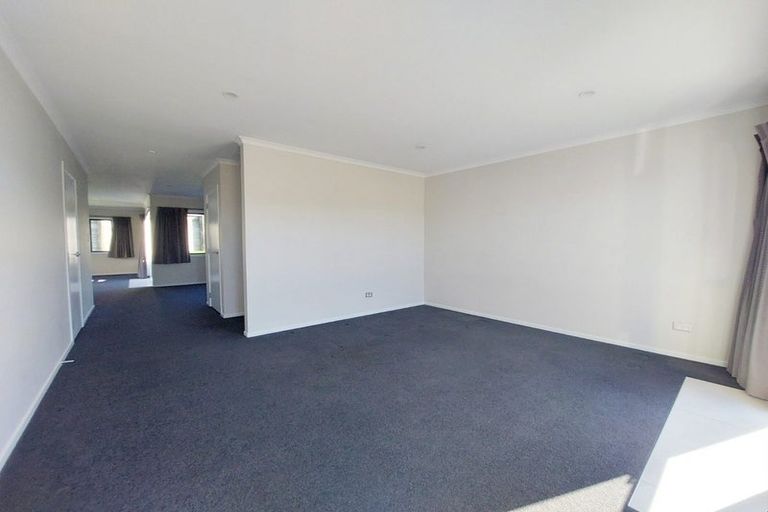 Photo of property in 35 Ridgedale Crescent, Flagstaff, Hamilton, 3210