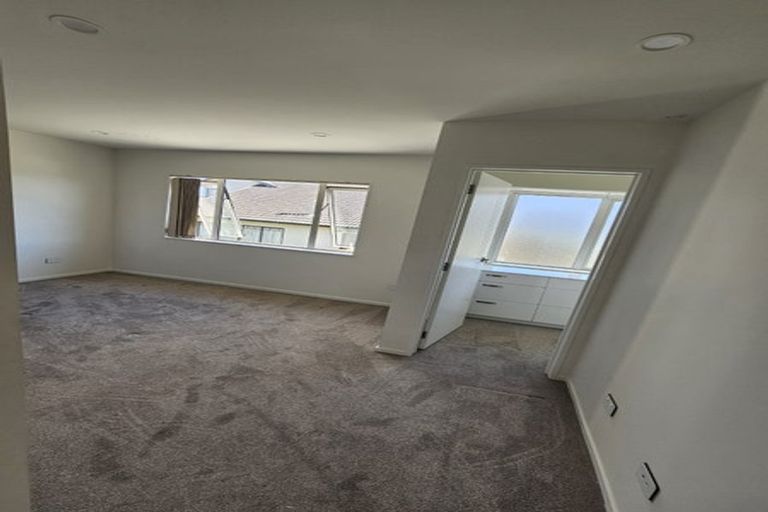 Photo of property in 5b Menen Place, Manurewa, Auckland, 2105