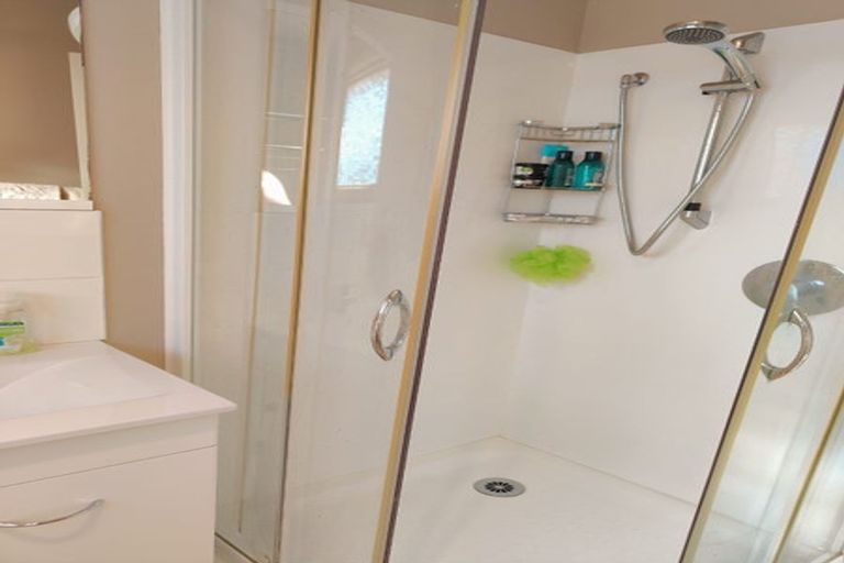 Photo of property in 21 Montrose Avenue, Culverden, 7392