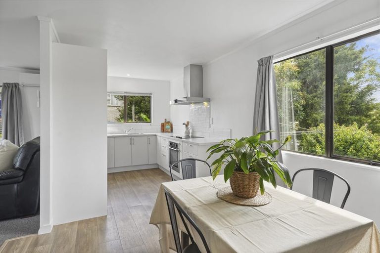 Photo of property in 12b Pennington Place, Welcome Bay, Tauranga, 3112