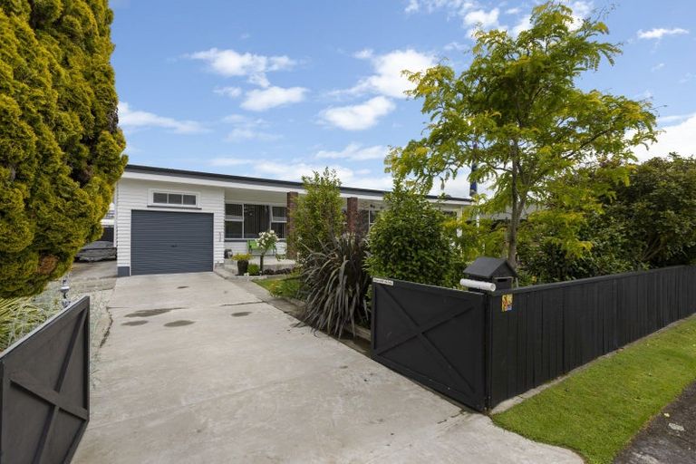 Photo of property in 60 Cutfield Street, Inglewood, 4330