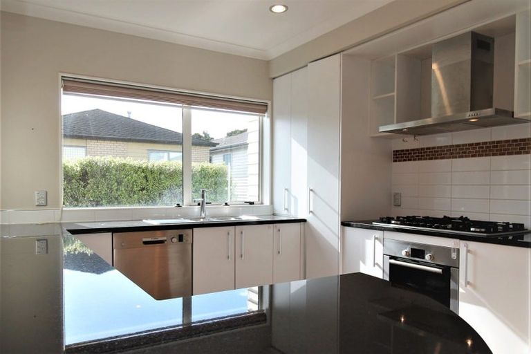 Photo of property in 12 Conti Drive, Flat Bush, Auckland, 2019