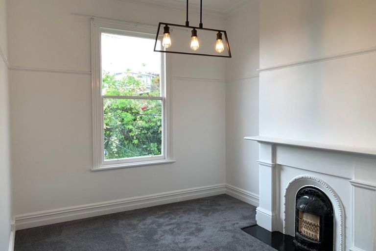 Photo of property in 2/32 Sheen Street, Roslyn, Dunedin, 9010