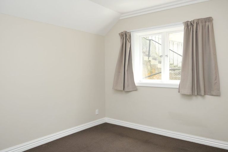 Photo of property in 84b Salamanca Road, Kelburn, Wellington, 6012