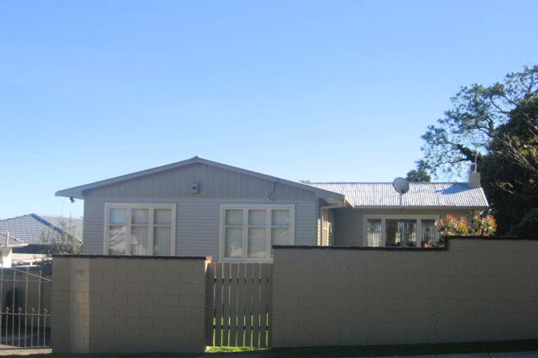 Photo of property in 40 Woolfield Road, Papatoetoe, Auckland, 2025