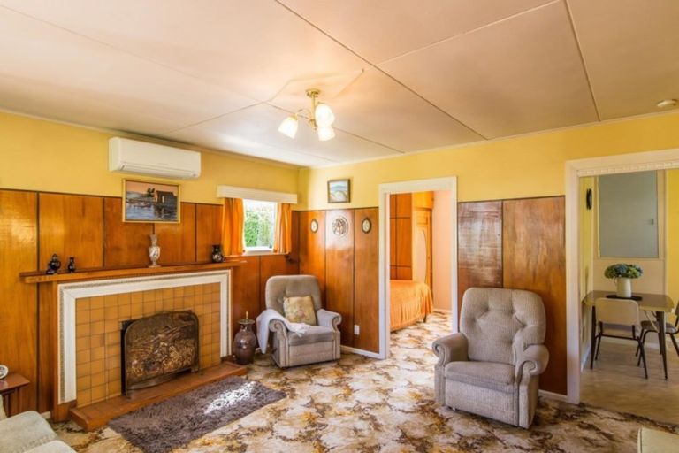 Photo of property in 13 Dell Road, Raumati South, Paraparaumu, 5032