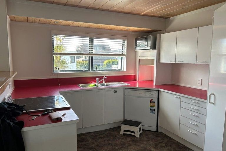 Photo of property in 46c Percy Road, Papamoa Beach, Papamoa, 3118