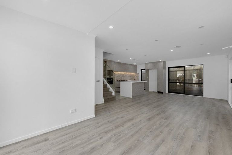 Photo of property in 186d Pakuranga Road, Pakuranga, Auckland, 2010