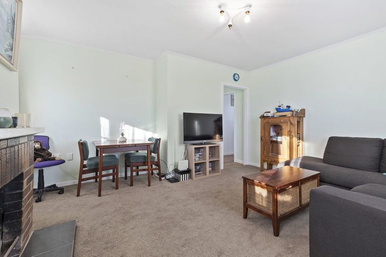 Photo of property in 1/35 Waterview Road West, Takanini, 2112