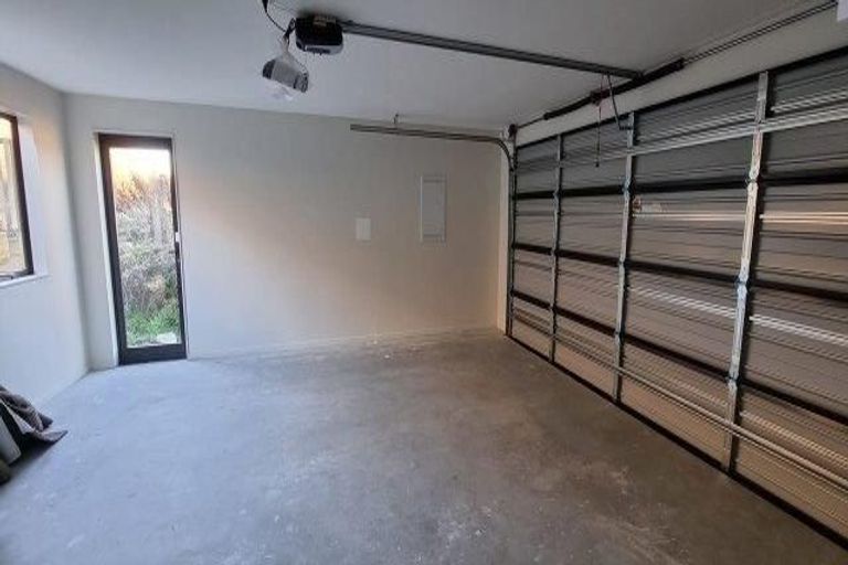 Photo of property in 51 Muster Road, Jacks Point, 9371