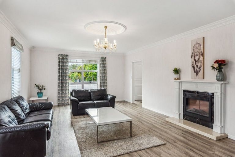 Photo of property in 16 Byrd Street, Levin, 5510