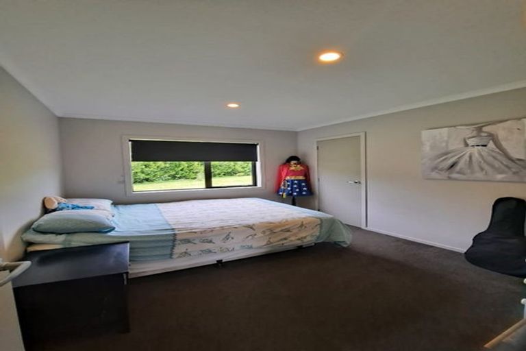 Photo of property in 119 Henwood Road, Paraite, New Plymouth, 4372