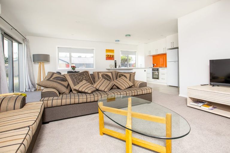 Photo of property in 18 Tarata Grove, Lansdowne, Masterton, 5810