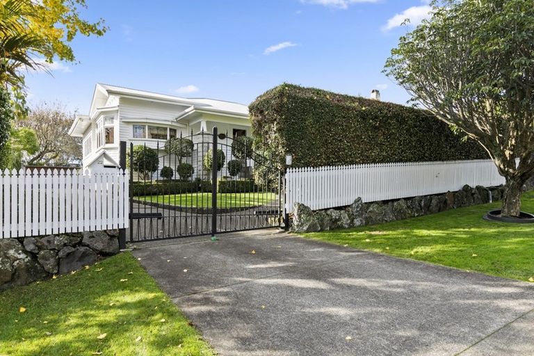 Photo of property in 22 Crescent Road, Epsom, Auckland, 1023