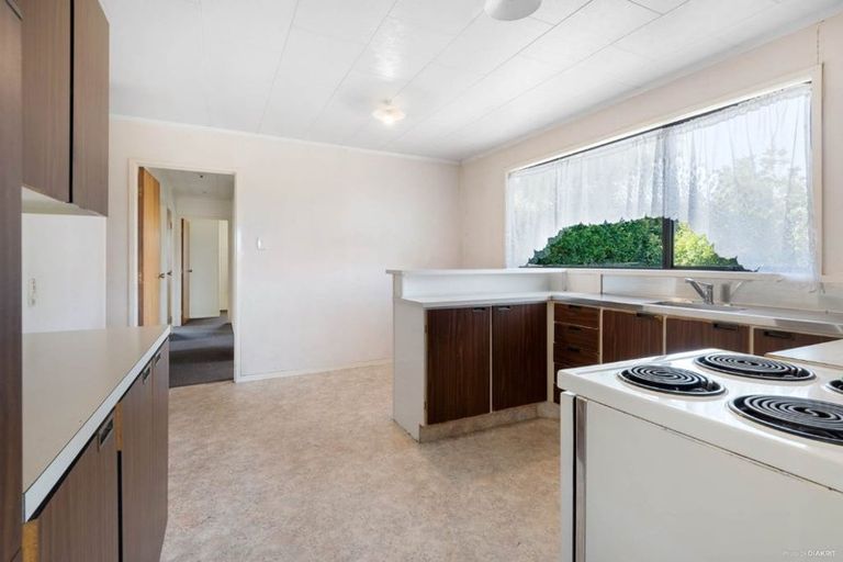 Photo of property in 139 Moire Road, West Harbour, Auckland, 0618