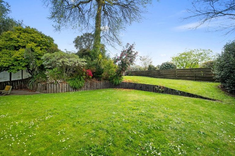 Photo of property in 16 Icarus Place, Sunnybrook, Rotorua, 3015