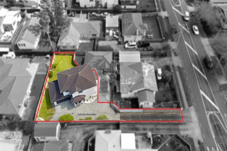 Photo of property in 52b Rimu Street, New Lynn, Auckland, 0600