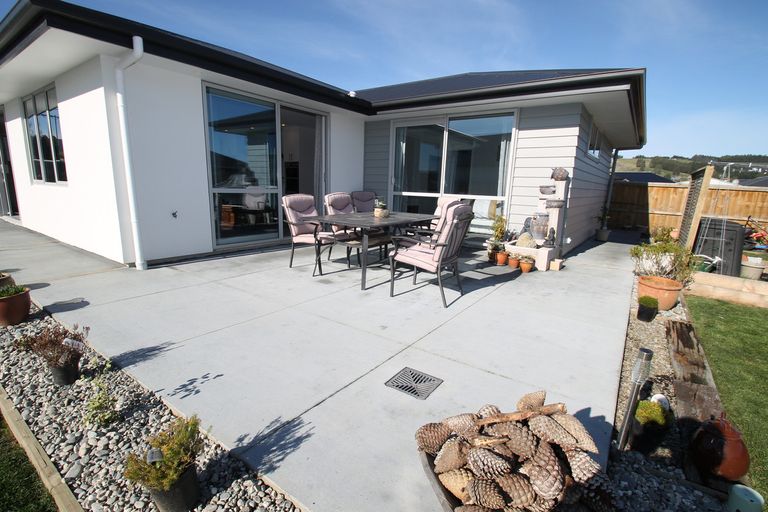 Photo of property in 107 Wingatui Road, Mosgiel, 9024