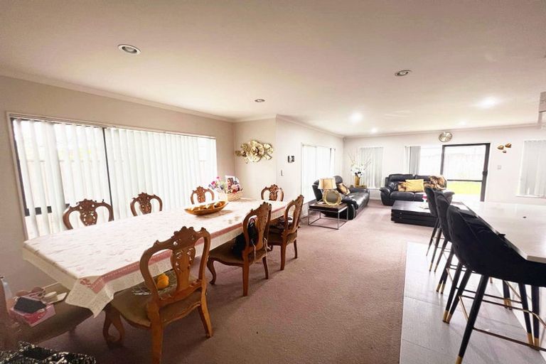 Photo of property in 4 Aster Place, Flat Bush, Auckland, 2019