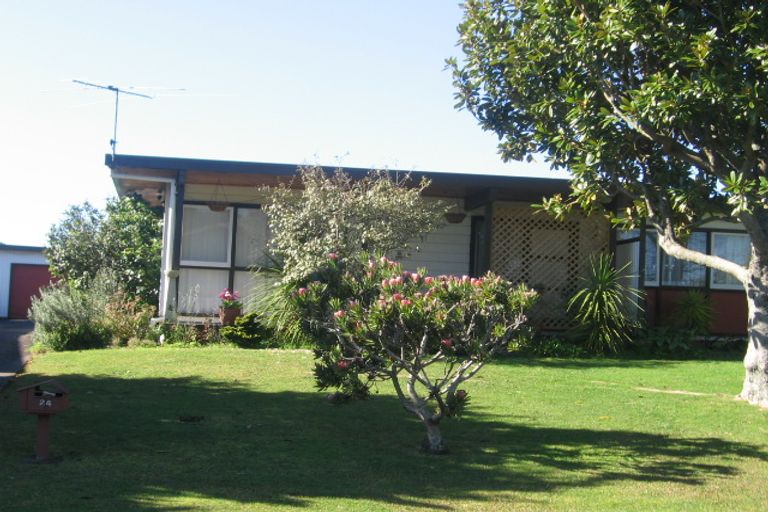 Photo of property in 24 Fairview Avenue, Opaheke, Papakura, 2113