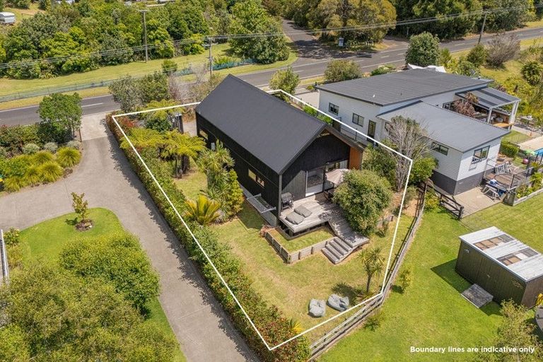 Photo of property in 898 Purangi Road, Cooks Beach, Whitianga, 3591