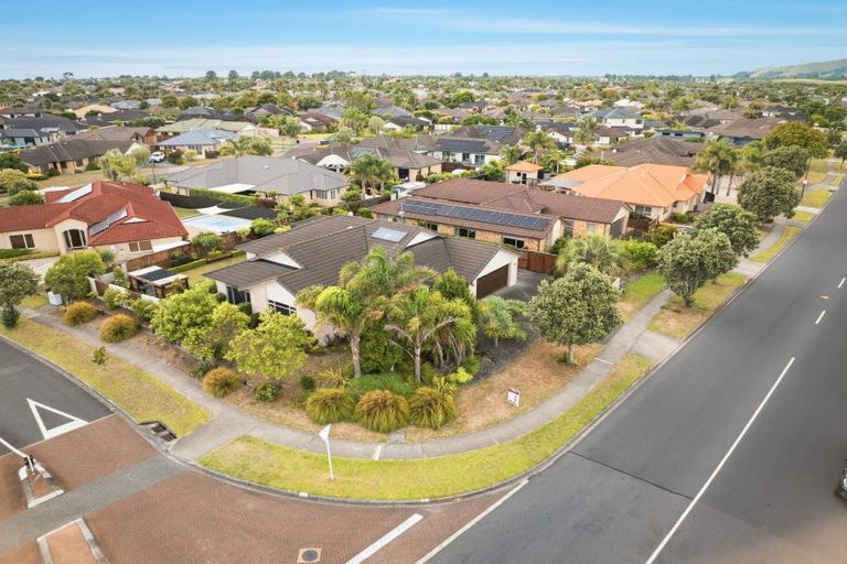 Photo of property in 557 Gloucester Road, Papamoa Beach, Papamoa, 3118