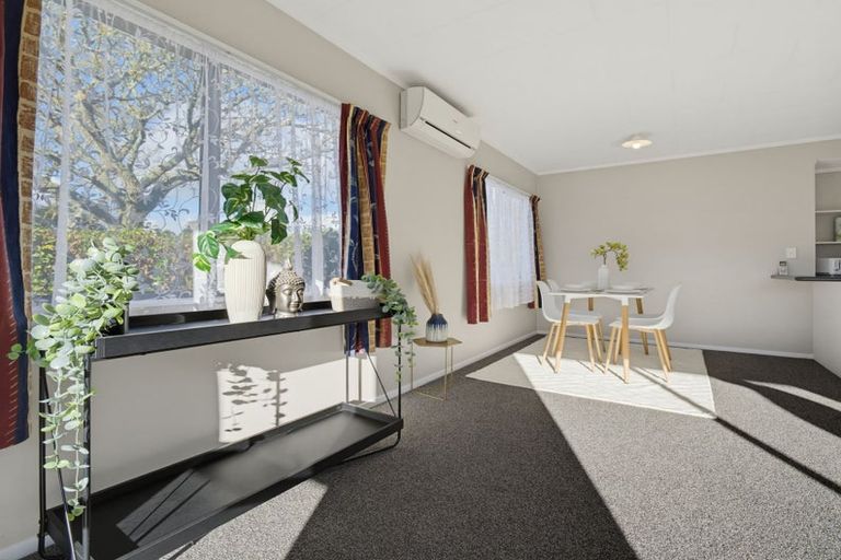 Photo of property in 47a Aquarius Drive, Kawaha Point, Rotorua, 3010