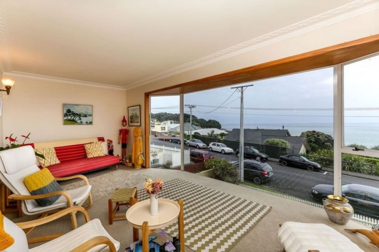 Photo of property in 2/5 Hine Street, New Plymouth, 4310