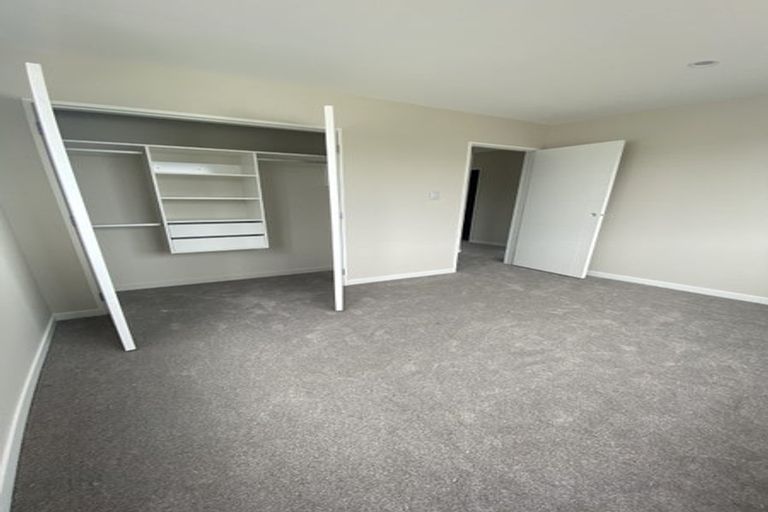 Photo of property in 208b Mahia Road, Weymouth, Auckland, 2103