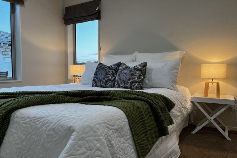 Photo of property in 39 Scoria Close, Pyes Pa, Tauranga, 3112