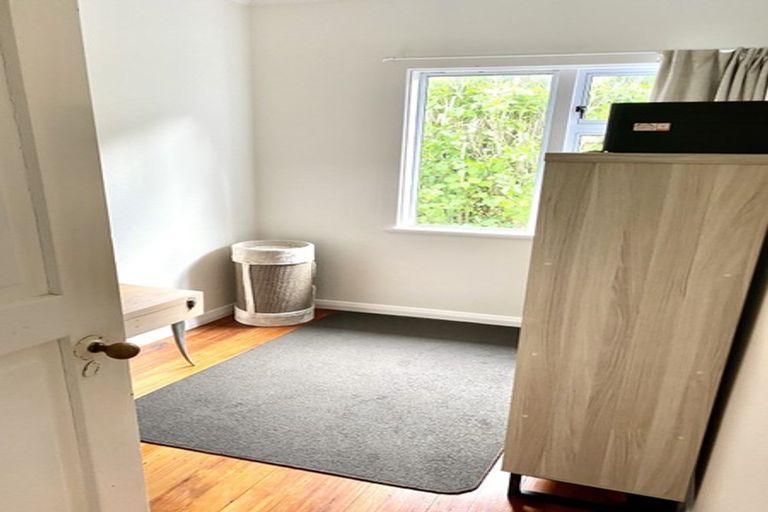 Photo of property in 10 Karamu Street, Ngaio, Wellington, 6035