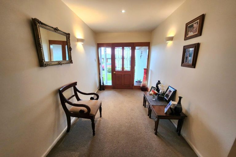 Photo of property in 6 Kenilworth Road, Oamaru North, Oamaru, 9400