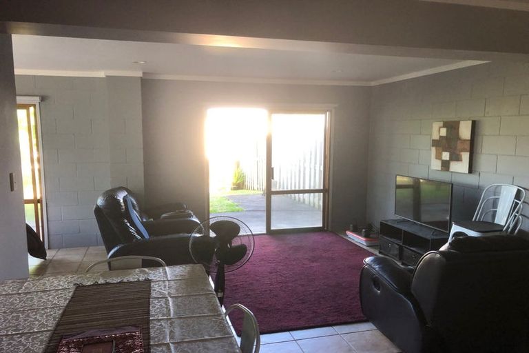 Photo of property in 1/63a Waller Avenue, Bucklands Beach, Auckland, 2012