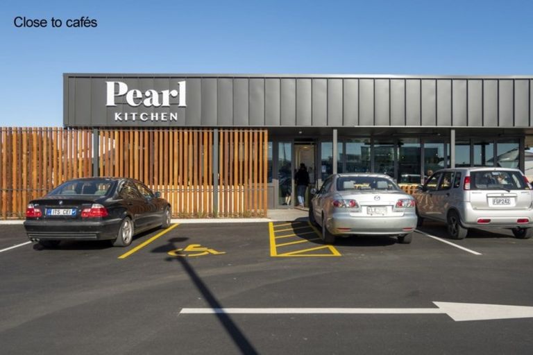 Photo of property in 16 Makura Drive, Papamoa Beach, Papamoa, 3118