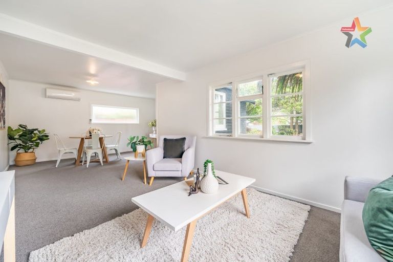 Photo of property in 177 Stokes Valley Road, Stokes Valley, Lower Hutt, 5019