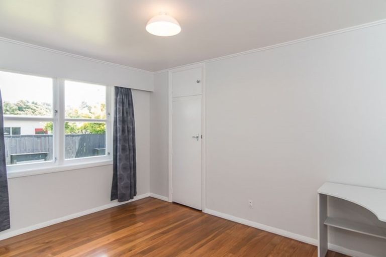 Photo of property in 45 Alexander Road, Raumati Beach, Paraparaumu, 5032