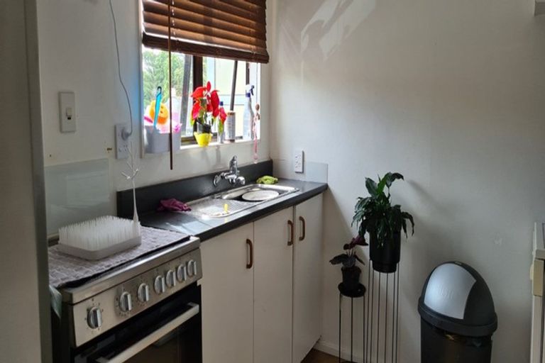 Photo of property in 7 Alidade Place, Massey, Auckland, 0614