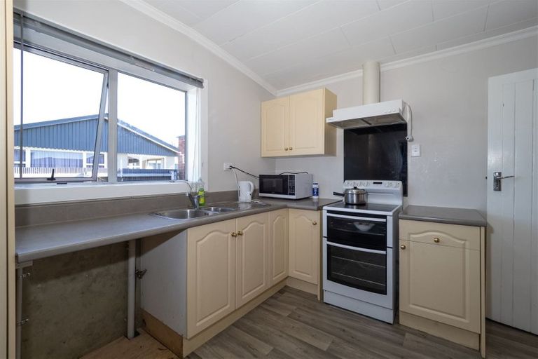 Photo of property in 76 Thomson Street, Tinwald, Ashburton, 7700