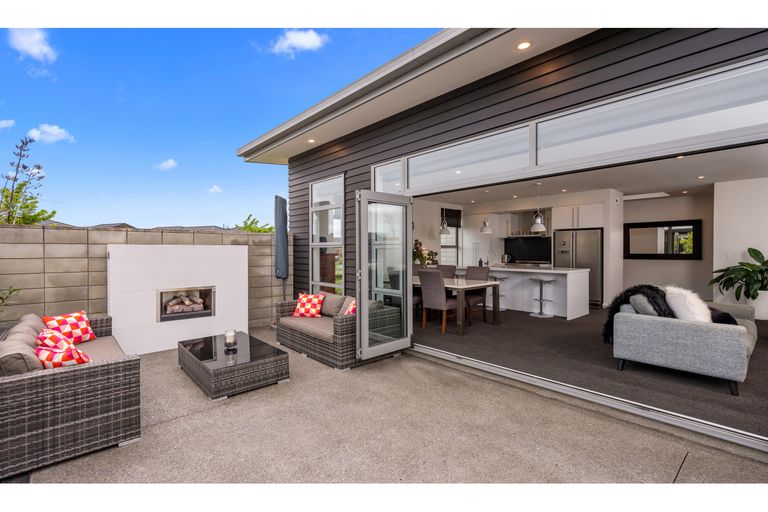 Photo of property in 5 Constance Place, Aidanfield, Christchurch, 8025